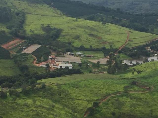 Fazenda 300 Alqueires, Rica em Água com 10 Represas e Nascentes, 900 Mil Pés de Café, Pasto Formado