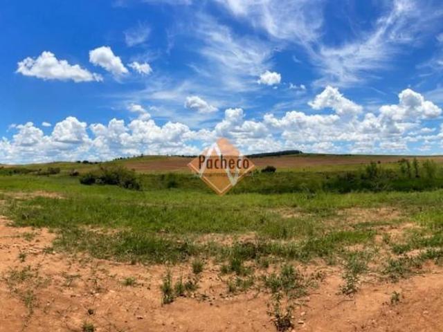 Fazenda para venda em Centro, Borebi