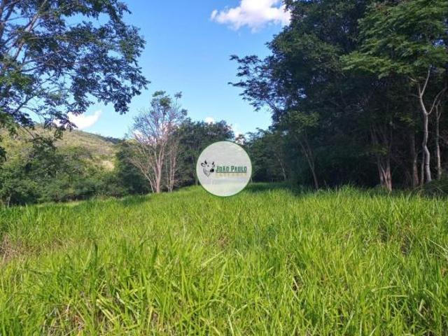 Fazendinha à venda em UNAÍ MG 18,7 Hectares 15 ha pasto formado Ideal para pecuária, lazer.