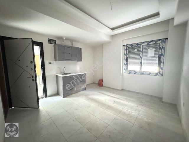 Fb Gayrimenkul'den Yeni Bina 1+0 Kiralık Daire