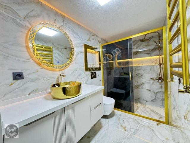Fb Gayrimenkul'den Köşe Konumlu Ferah 3+1 Satılık Daire
