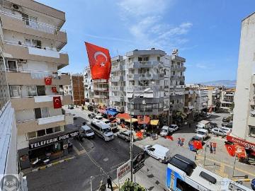 Balçova, İzmir ili, Ege Bölgesi - Asansör