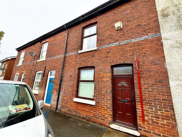 Fenton Avenue, Hazel Grove, Stockport SK7, 2 bed terraced house to rent, £1,250 pcm | PrimeLocation