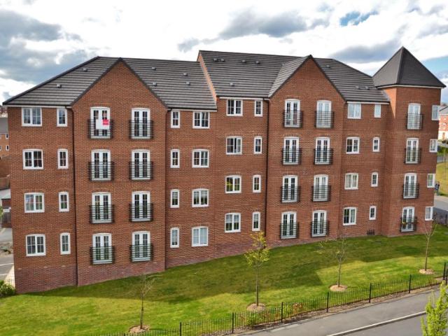 Fenton Place, Leeds LS10 2 bed flat to rent £925 pcm £213 pw
