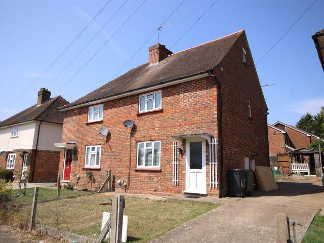 Fentum Road, Guildford GU2, 3 bed property to rent, £2,500 pcm | PrimeLocation