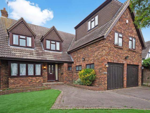 Fen Close, Bulphan RM14 5 bed detached house to rent £3,500 pcm £808 pw