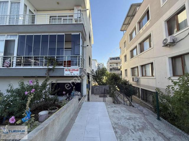 Fen Bilimleri Mevki De Satılık 1+1 Kapalı Mutfak Daire