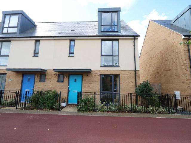 Fen Street, Brooklands, Buckinghamshire MK10, 3 bed semi detached house to rent, £1,600 pcm | PrimeLocation