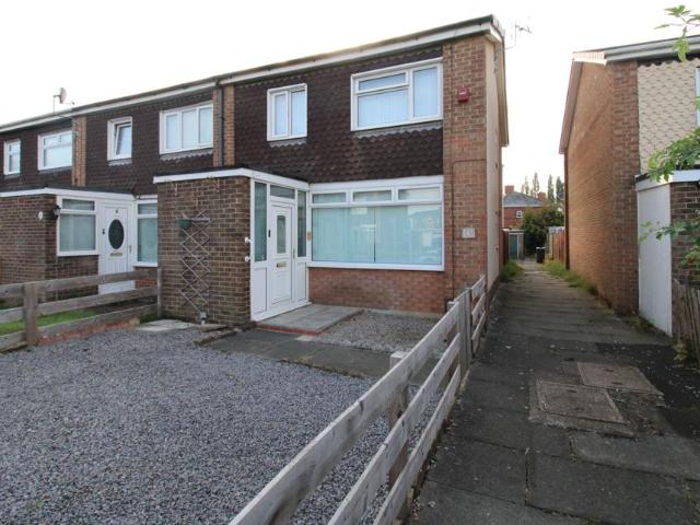 Fenby Avenue,Darlington 3 bed house to rent £825 pcm £190 pw