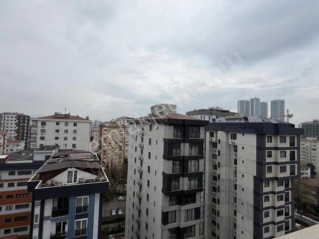 Fener Yolunun En Prestijli Binasında Önü Açık 3+1 Kiralık Daire
