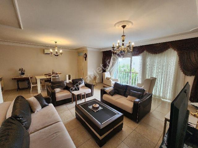 Fener Caddesi Üzeri Eşyalı 3 +2 Kiralık Daire