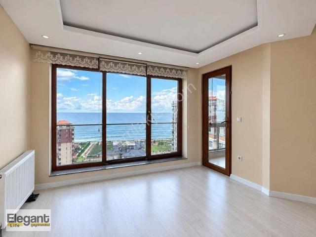 Fener'de Harika Denize Manzaralı Ferah 3+1 Kiralık