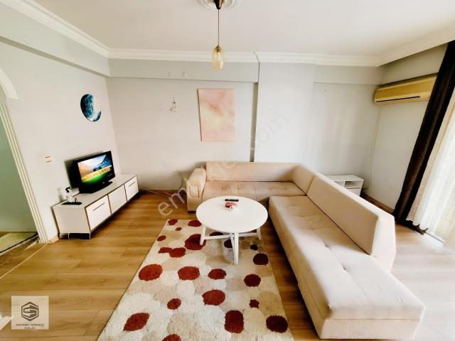 Fener'de Terra City Yakını 1+1 Mobilyalı Giriş Katı