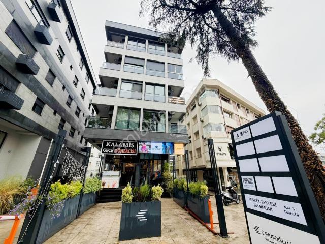 Feneryolu Bağdat Cad. İşyeri / Konuta Uygun Kiralık 3+2 Dubleks