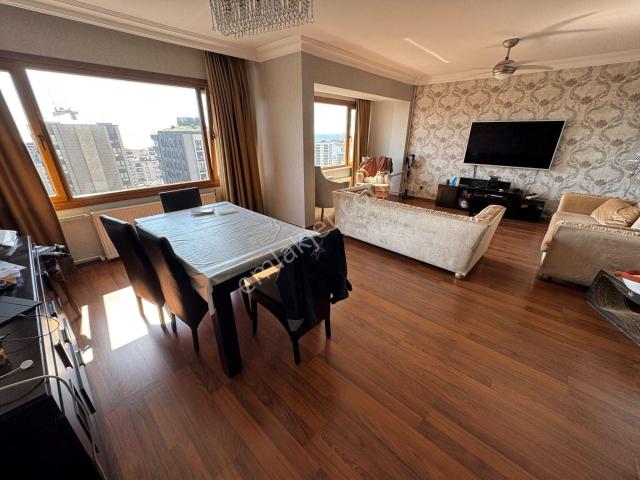 Feneryolu Bağdat Caddesine Ve Marmaraya Yakın Ferah 3+1 Kiralık