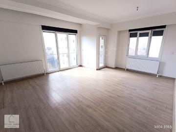FENERYOLU'nda 92 m Net 3+1 Balkonlu Daire Özgürlük Parkı'na Yakın