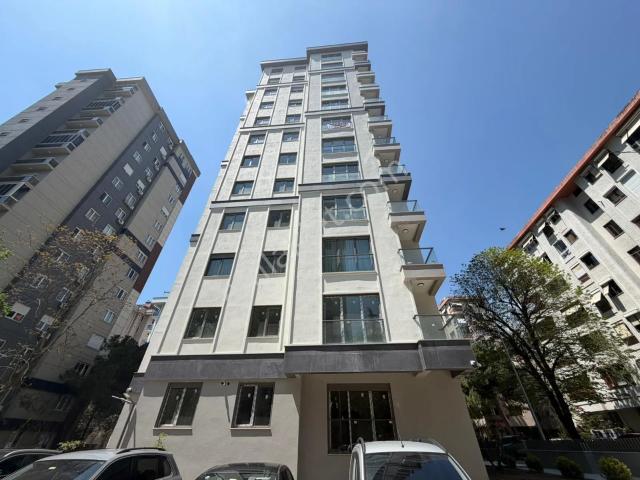 Feneryolu'nda Marmaraya 240 Metre Mesafede Satılık Sıfır 3+1
