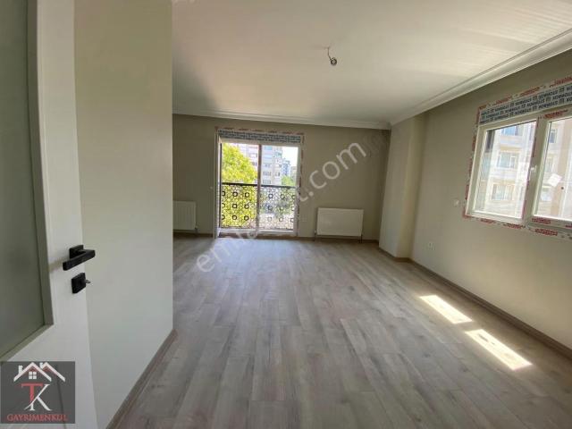 Feneryolu'nda Yeni Projede 2+1 Lüks Daire, 79m² Net