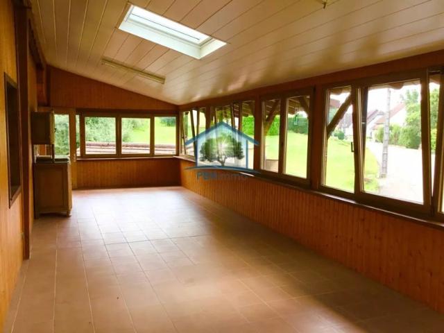 FENETRANGE 57 Maison familiale + Véranda 64 m² Garage et Atelier sur 10.92 ares