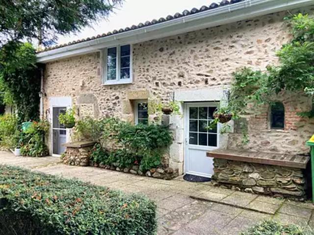 Fenioux 79160 Achat / Vente maison