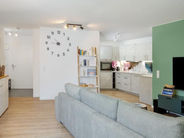 FENJOY: Holiday apartment with balcony | Central | BBQ
