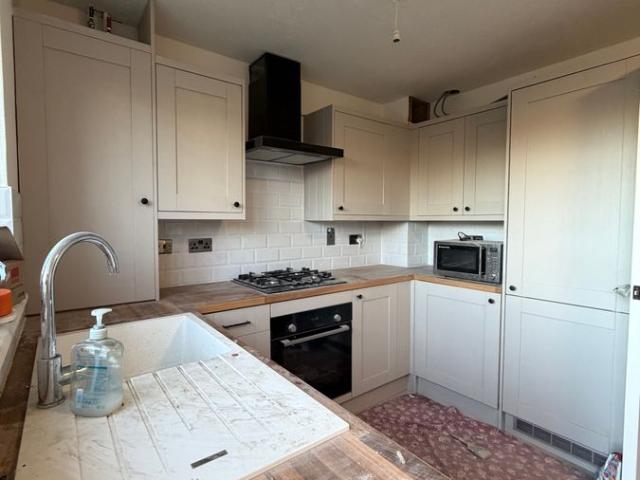 Fenman Gardens, Ilford IG3, Studio to rent, £1,300 pcm | PrimeLocation