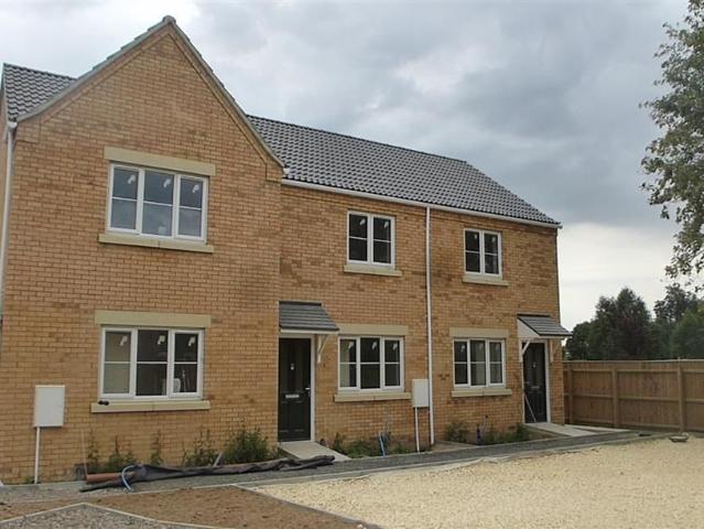 Fenmen Place, Wisbech PE13, 2 bed terraced house to rent, £825 pcm | PrimeLocation