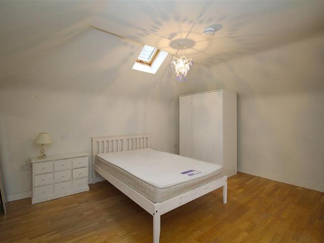 Fennel Street, Loughborough, LE11 1 bed cluster house to rent £775 pcm £179 pw