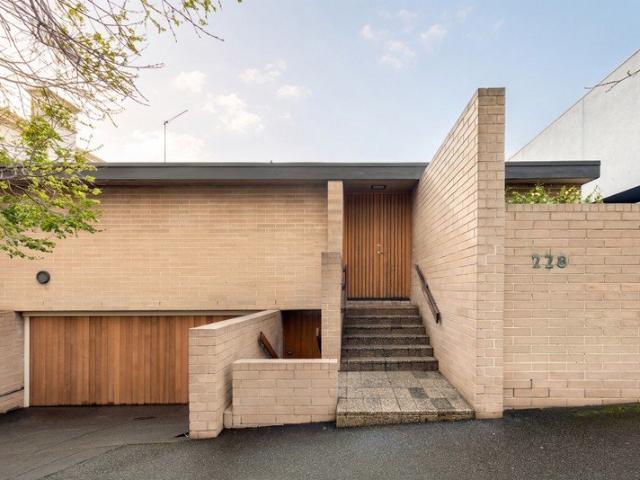 'Fenner House' Architectural Icon in the Domain Precinct