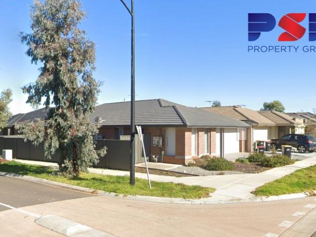 Feature Packed Family Home in Wilandra Estate