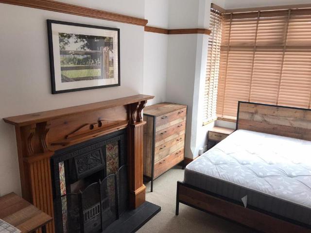 Fearon Street, Loughborough LE11 4 bed house to rent £2,253 pcm £520 pw