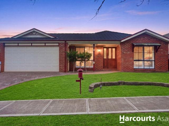 SPACIOUS FAMILY LIVING WITH ROOM FOR EVERYONE!