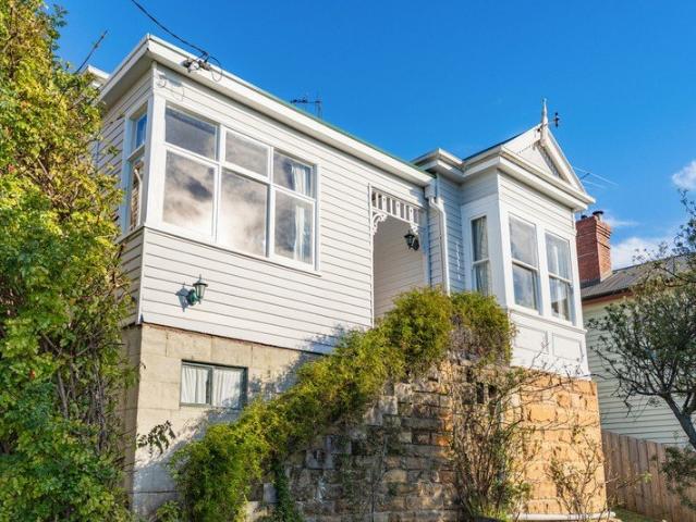 Federation Charm in North Hobart's Most Walkable Pocket