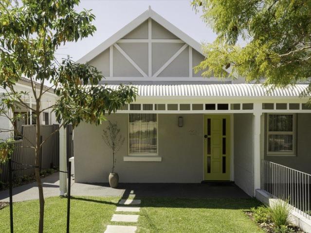 Federation Charm, Remodeled for Modern Living