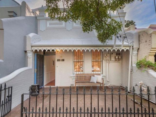 Federation classic in the heart of Stanmore