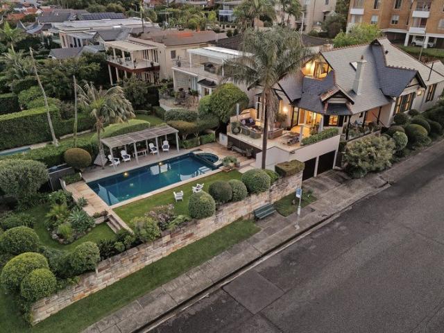 Federation Grandeur with Breathtaking Sydney Heads Views