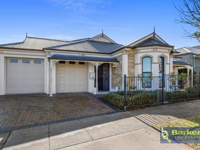 Federation Inspired Sophistication in Springwood Estate
