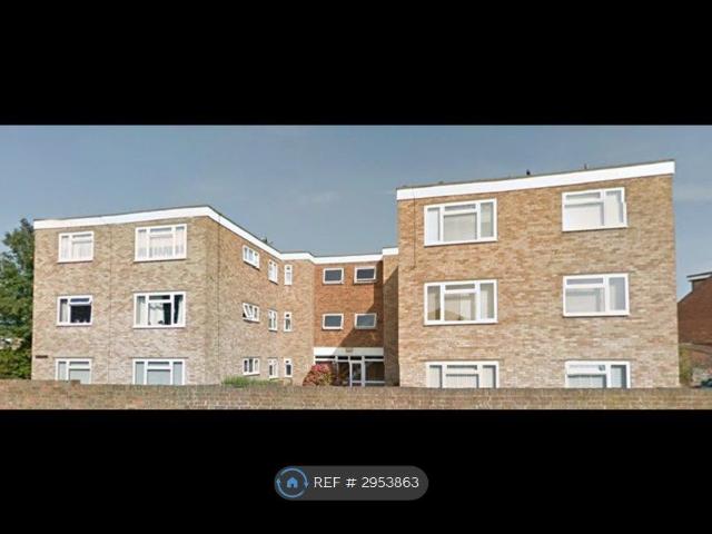 Feltham Hill Road, Ashford TW15, 2 bed flat to rent, £1,695 pcm | PrimeLocation