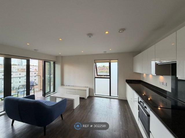 Felton Hall House, London SE16, 1 bed flat to rent, £2,297 pcm | PrimeLocation