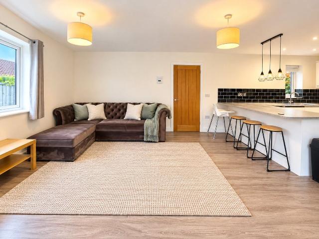 Felton Street, Felton, Bristol BS40, 3 bed bungalow to rent, £1,950 pcm | PrimeLocation