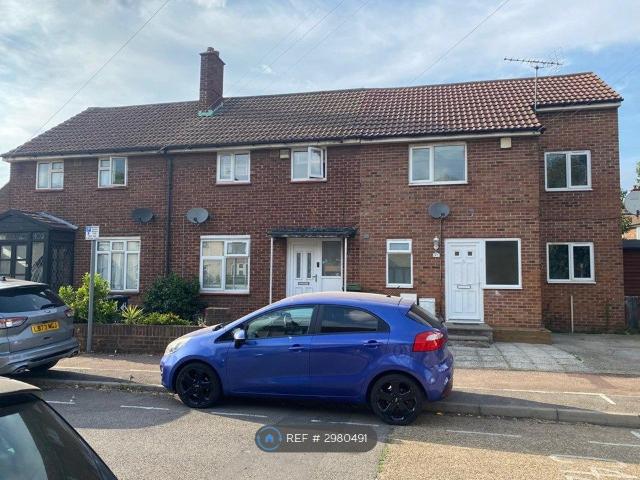 Felton Road, Barking IG11, 3 bed semi detached house to rent, £2,300 pcm | PrimeLocation