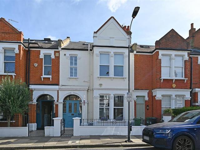 Felden Street, Fulham, SW6 4 bed house to rent £6,500 pcm £1,500 pw