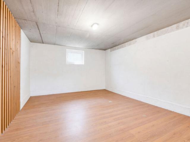 Feldkirch: Ca. 90 m² schöne 3 Zimmer Wohnung mit Balkon und Tiefgaragenplatz!