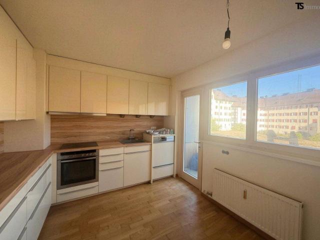 Feldkirch Zentrum: Großzügige 4,5 Zimmer Wohnung mit ca. 110 m², zwei Balkonen und gemeinschaftlicher Dachterrasse