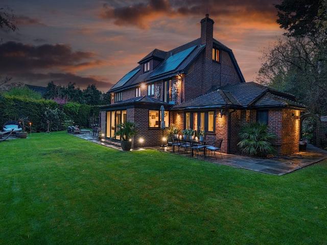 Felix Manor, Chislehurst, Kent BR7, 5 bed detached house to rent, £7,000 pcm | PrimeLocation