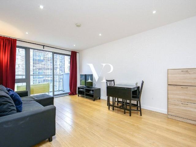 Felix Point, 5 Epstein Square, London E14, 2 bed flat to rent, £2,300 pcm | PrimeLocation