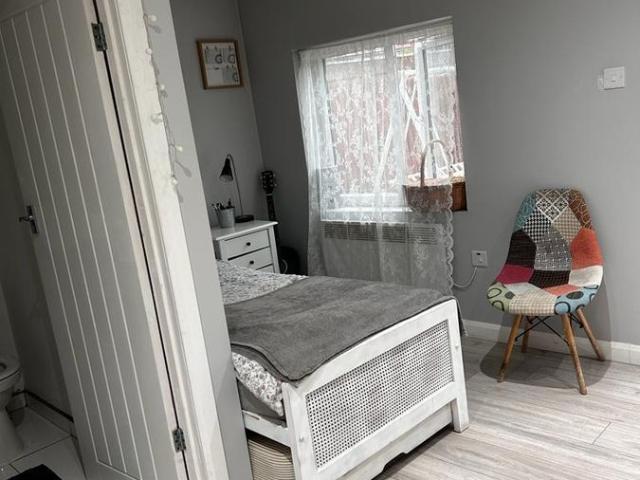 Felixstowe Road, Edmonton N9, Studio to rent, £1,600 pcm | PrimeLocation