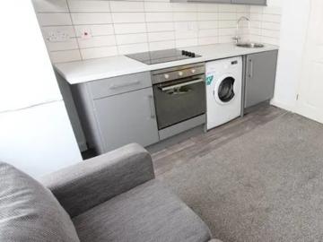Kensington L7 Liverpool, Kensington Liverpool, L7, North East Wales, Midlands