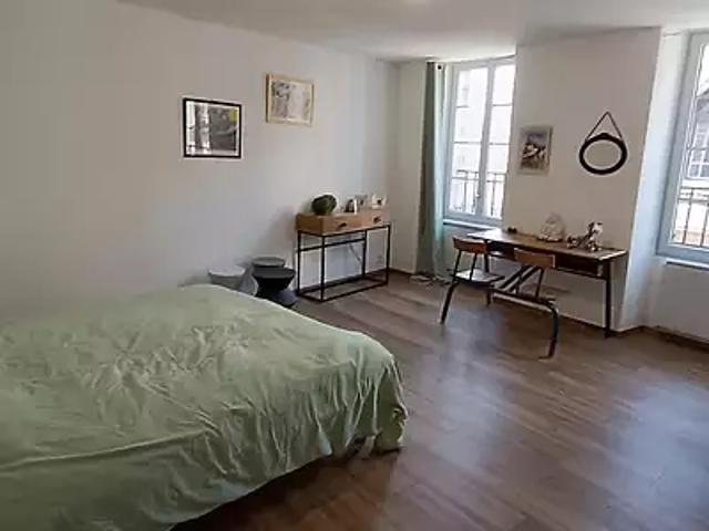 Felletin 23500 Location appartement 1 pièce t1 au dernier étage