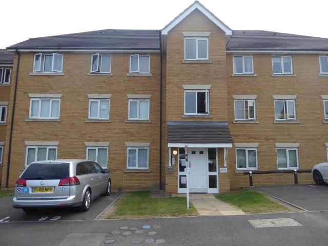 Fellowes Road, Peterborough 2 bed apartment to rent £850 pcm £196 pw